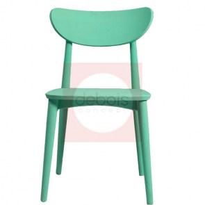 silla nórdica verde frontal